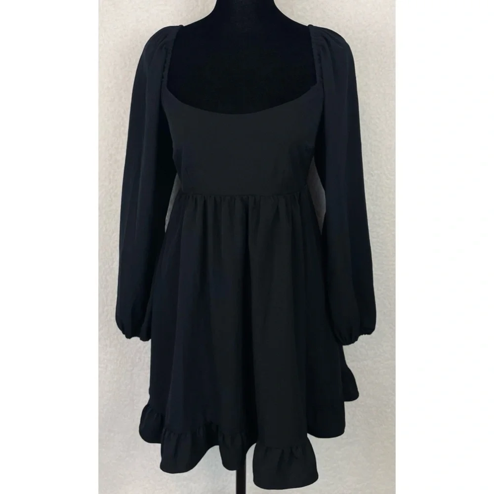 ABERCROMBIE & FITCH • Black Ruffle-Trim Long Sleeve Babydoll Mini Dress, SP - Picture 4 of 16